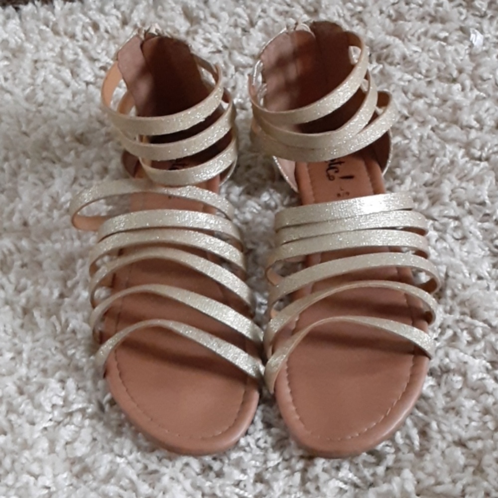 Sandals - Picture 2 of 2